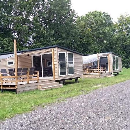 Chalet 2 Landgoedcamping Nienoord In Leek Екстер'єр фото
